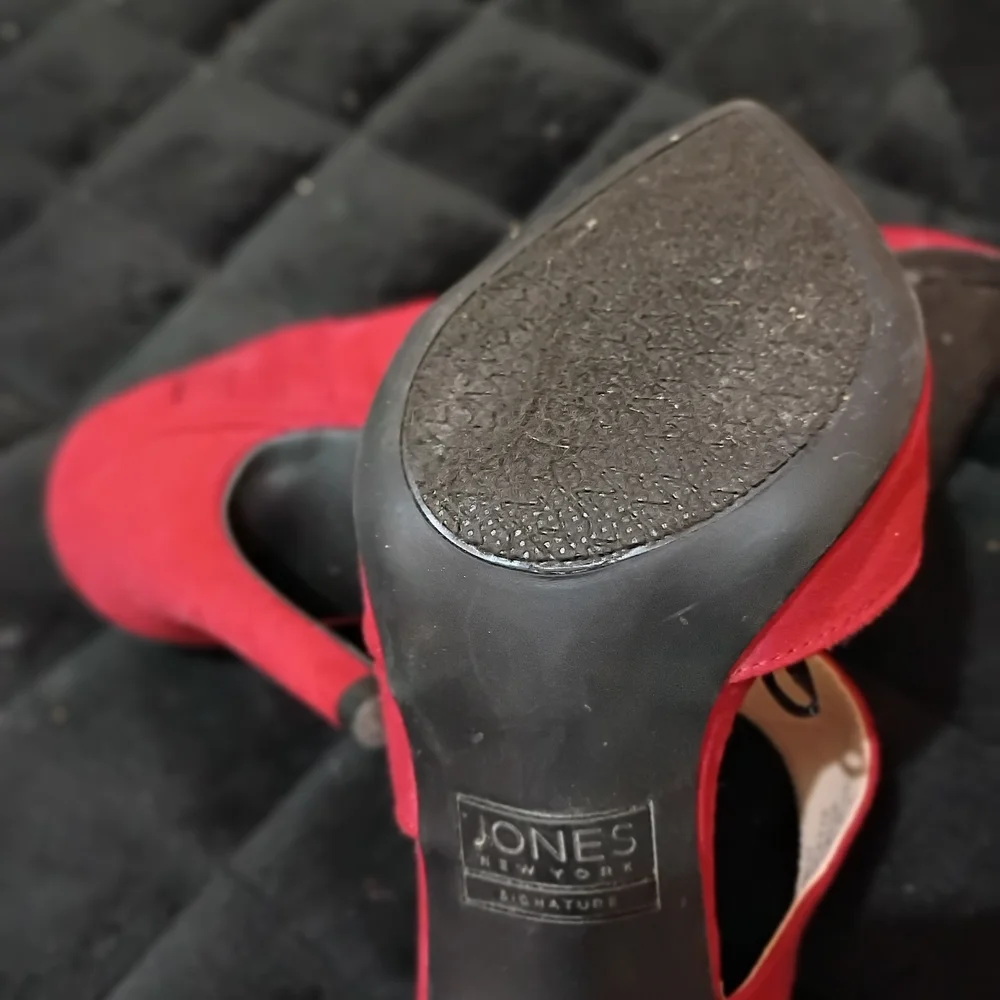 Jones New York Red Suede Heels - Picture 3 of 5